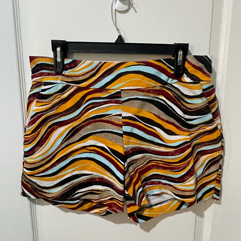 New York and Co Stylish Multicolor Women's Shorts